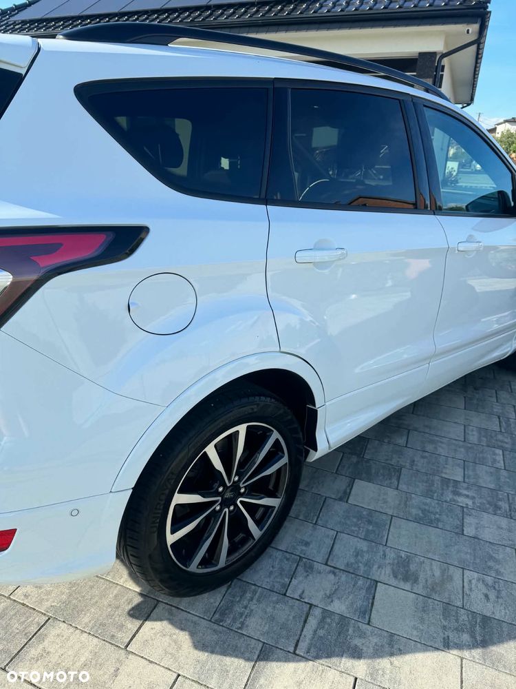 Ford Kuga 1.5 TDCi FWD ST-Line - 5