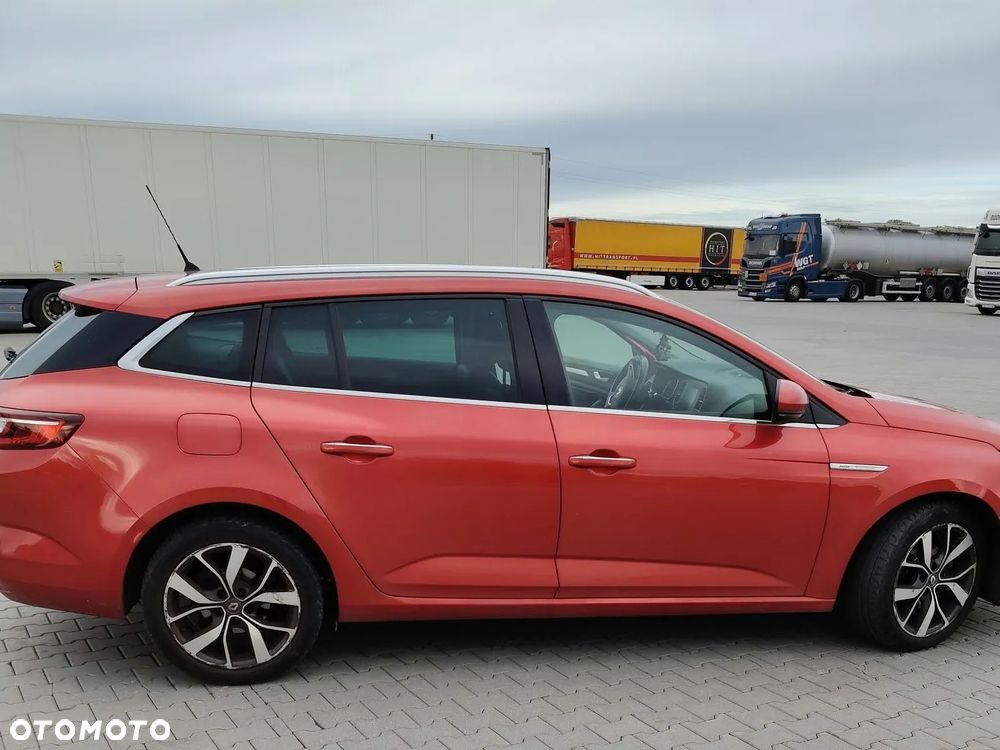Renault Megane 1.2 Energy TCe Bose - 11
