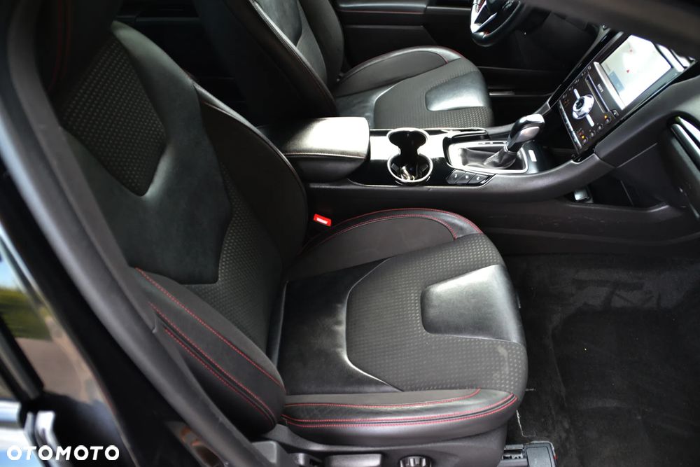 Ford Mondeo 2.0 Ti-VCT Titanium - 31
