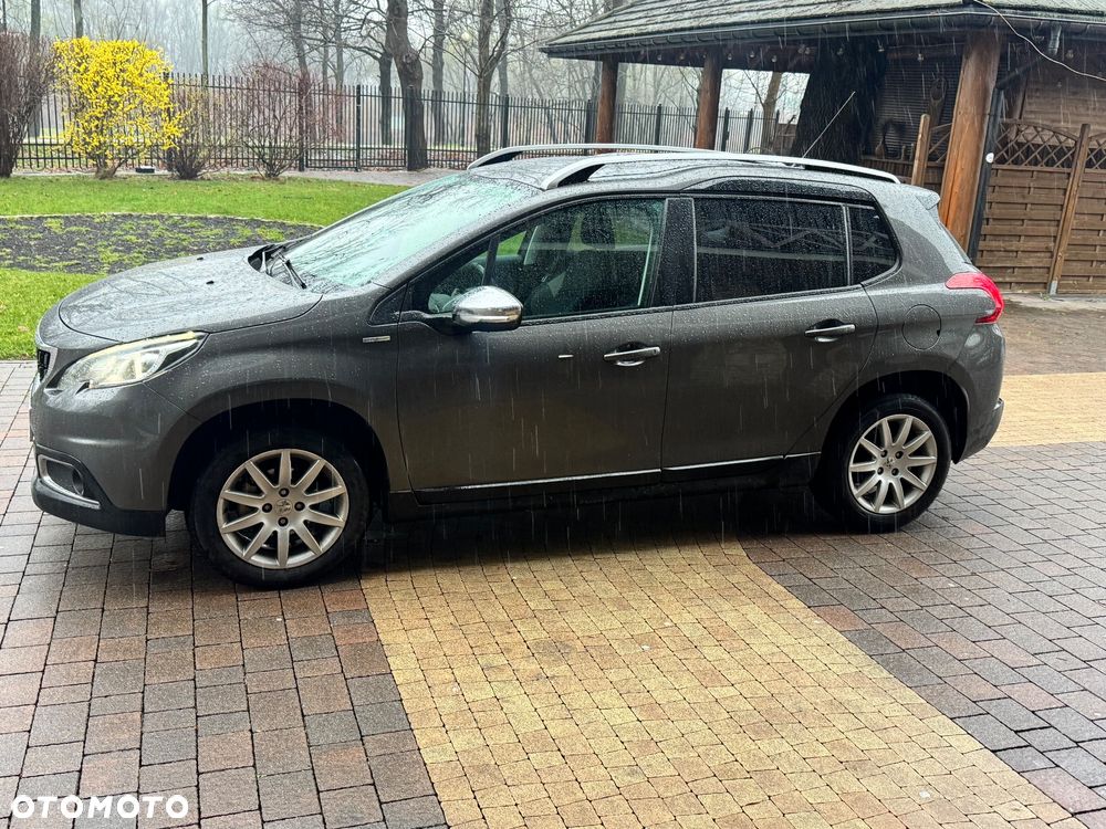 Peugeot 2008 1.6 BlueHDi Style - 4