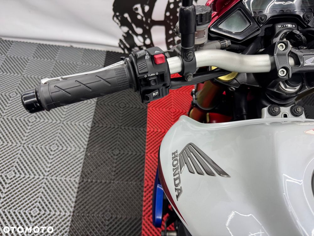 Honda CB - 25