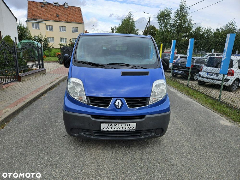 Renault Trafic - 2