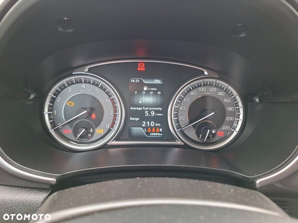 Suzuki Vitara - 8