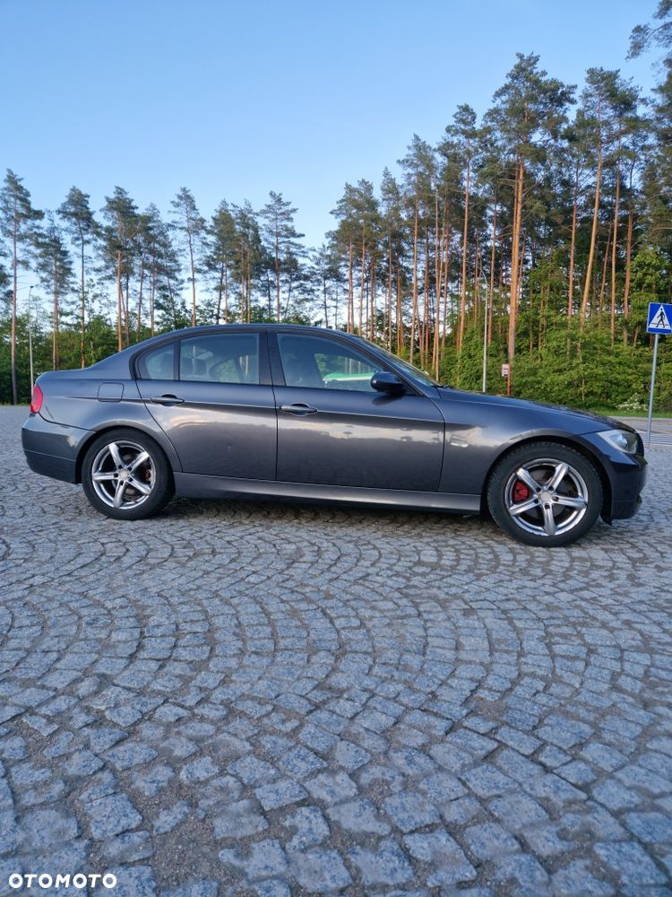 BMW Seria 3 - 1