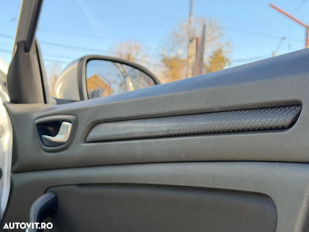 Renault Megane ENERGY dCi 110 EDC BUSINESS - 21