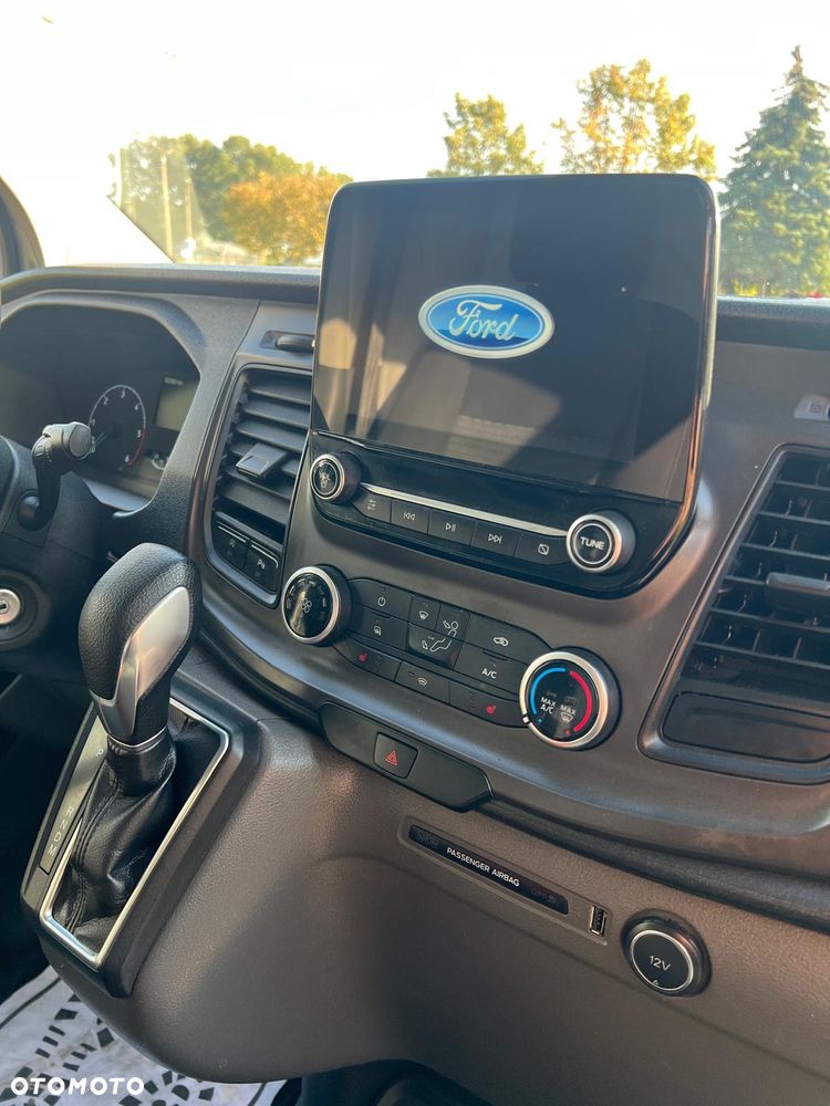 Ford TRANSIT CUSTOM 2,0 TDCI 130KM L1 AUTOMAT BI-XENON - 36
