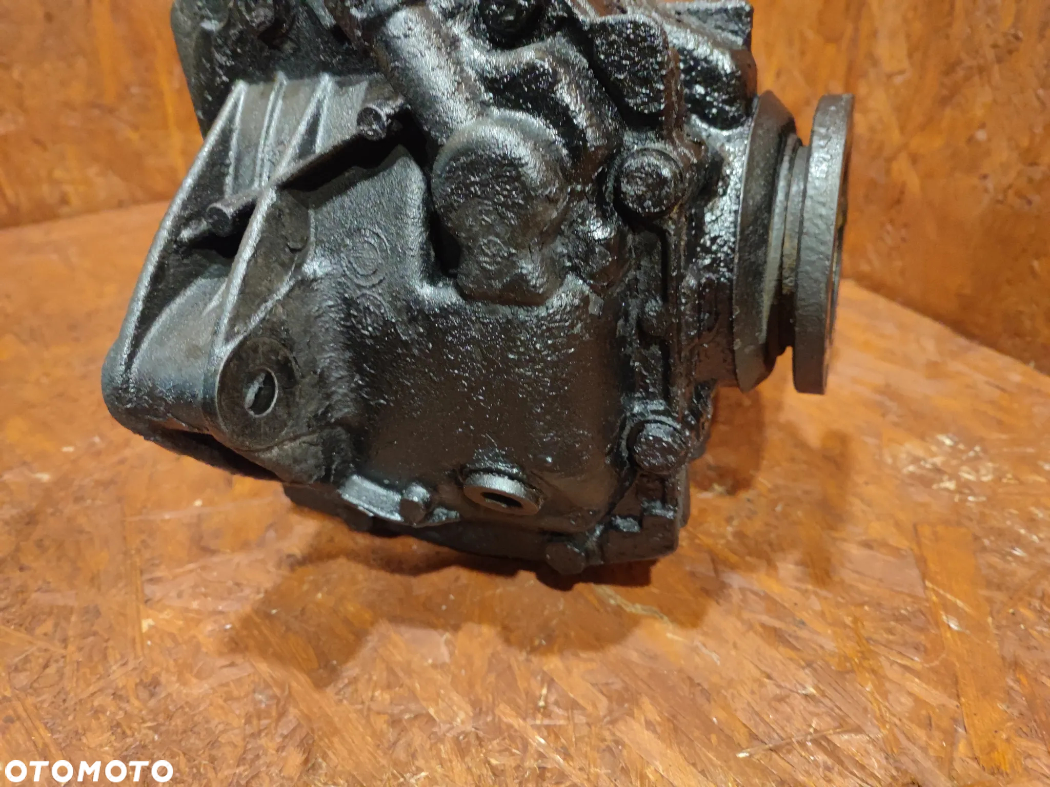 BMW E46 SEDAN / COUPE / CABRIO / TOURING / COMPACT ORYGINALNY DYFERENCJAŁ TYŁ / DYFER DUŻA GŁOWA O PRZEŁOŻENIU 2.93 DO SILNIKA M54B30 231KM O NR.  33 10 7 505 390 OEM W BARDZO DOBRYM STANIE - 16