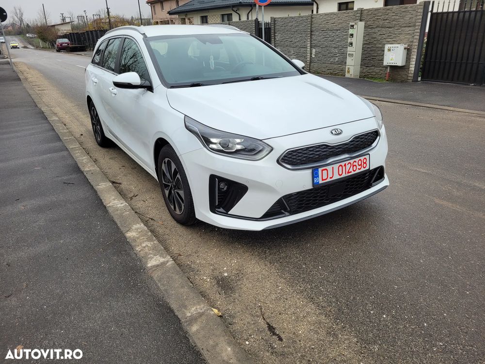 Kia Ceed SW 1.6 GDI DCT OPF Plug-in-Hybrid Spirit - 1
