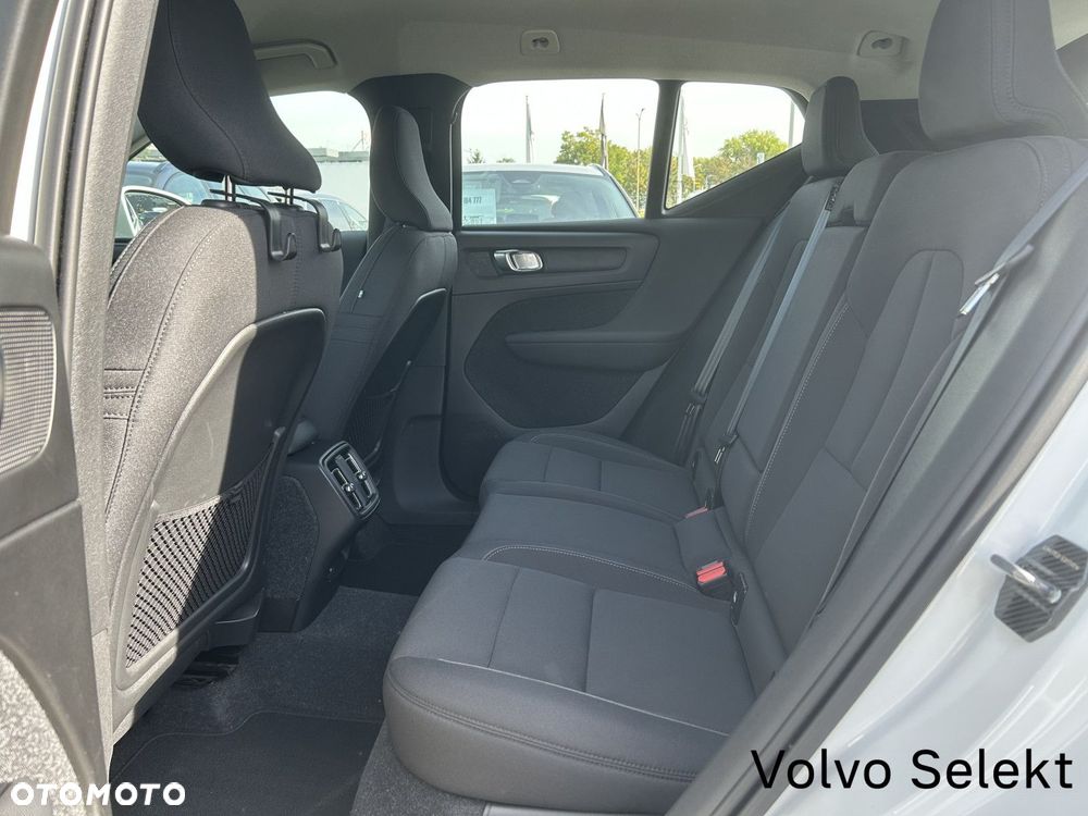 Volvo XC 40 - 26