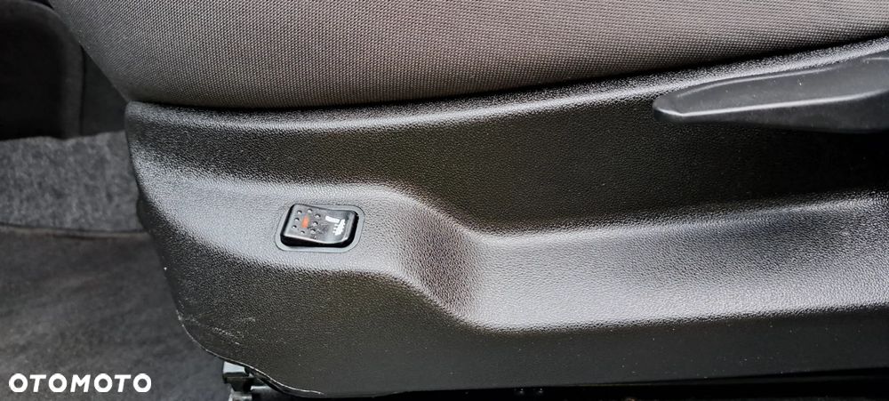 Fiat Doblo 1.4 T-Jet 16V Emotion - 18