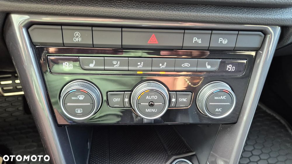 Volkswagen T-Roc 2.0 TDI SCR DSG IQ.DRIVE - 23