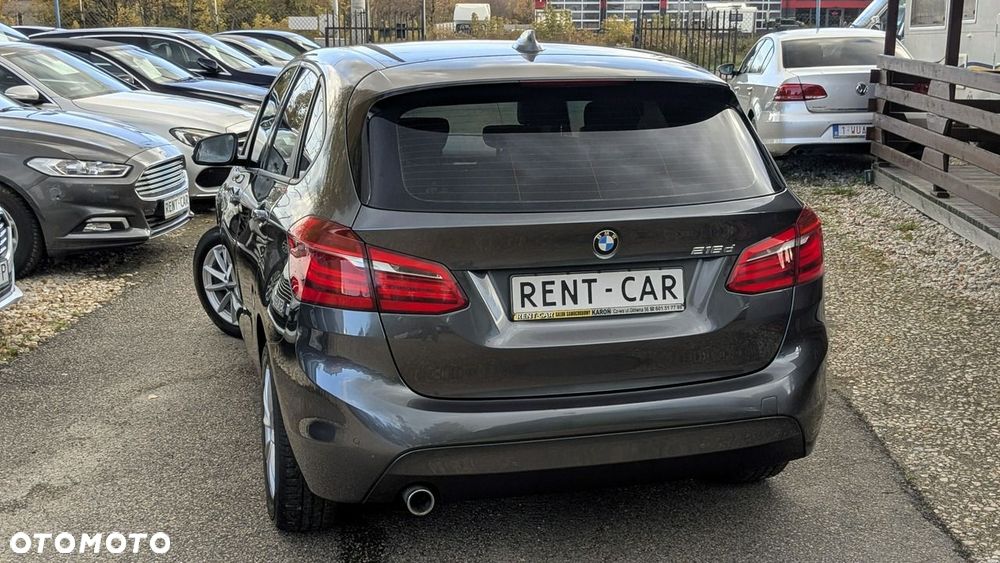 BMW Seria 2 216d Advantage - 11
