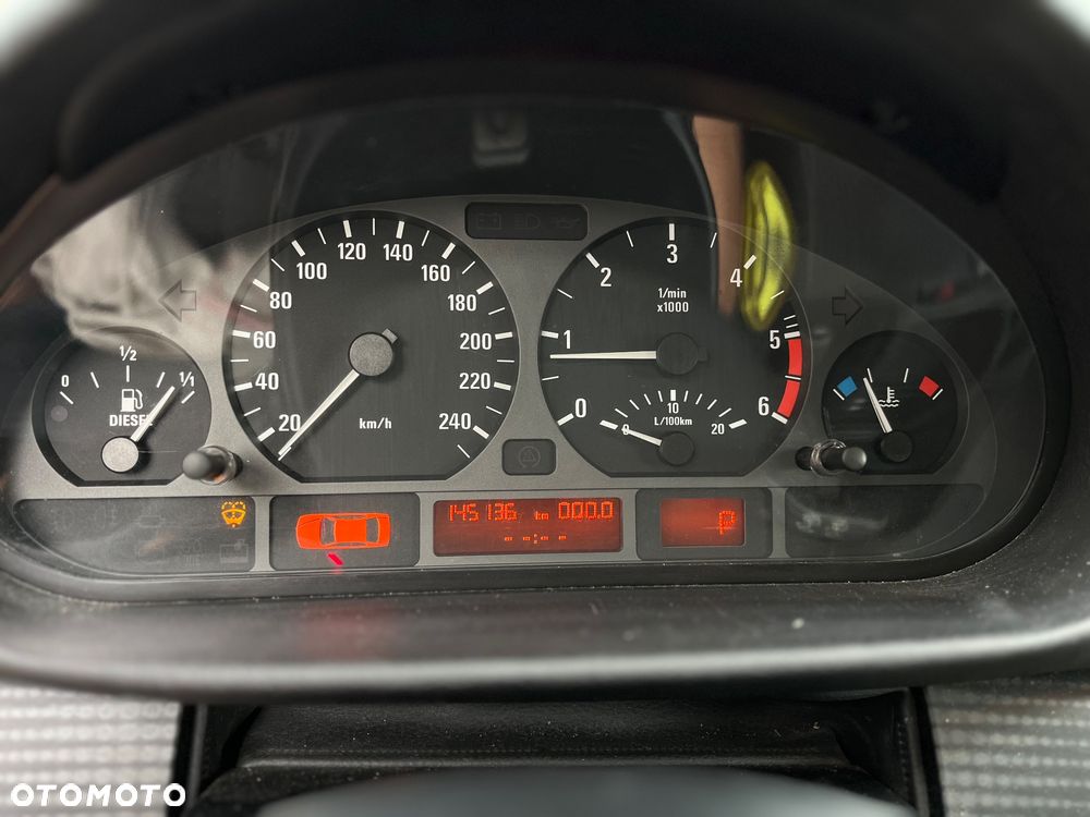 BMW Seria 3 320d DPF Edition Fleet - 12