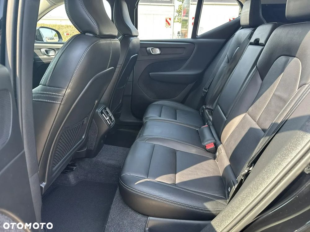 Volvo XC 40 T3 Inscription - 15