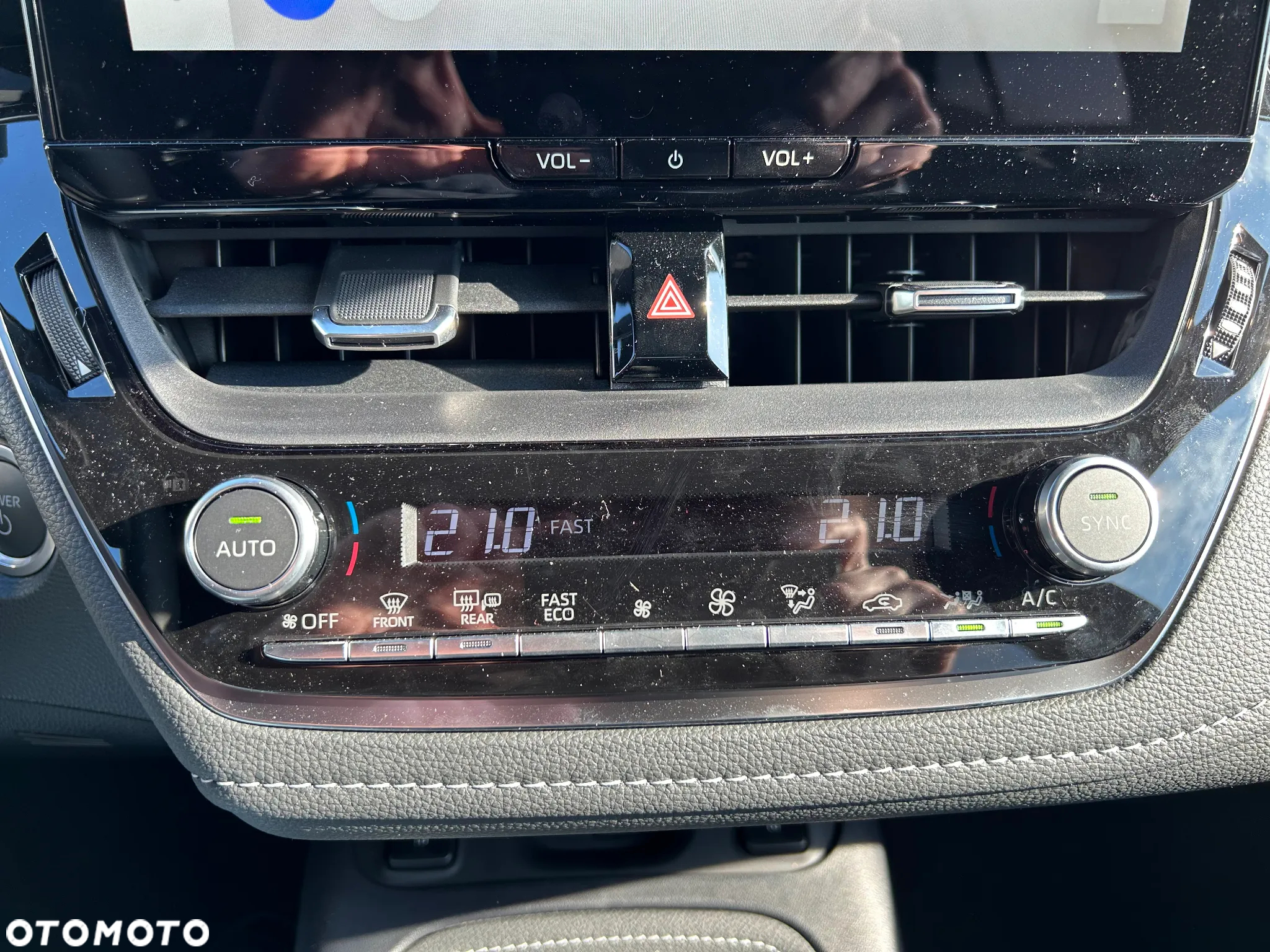 Suzuki Swace 1.8 Hybrid Elegance CVT - 13