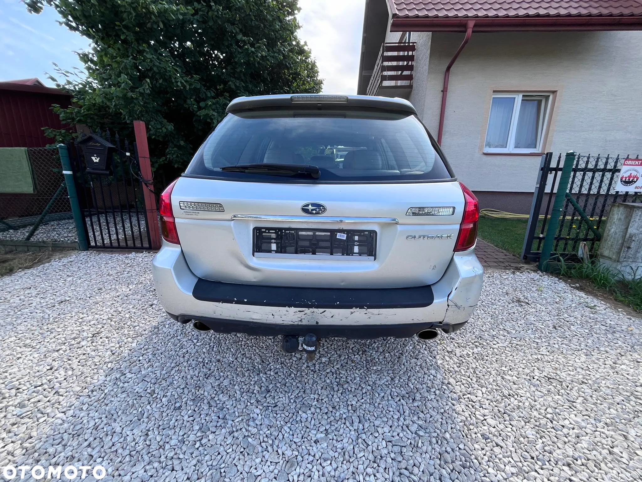 Subaru Outback 3.0 - 10