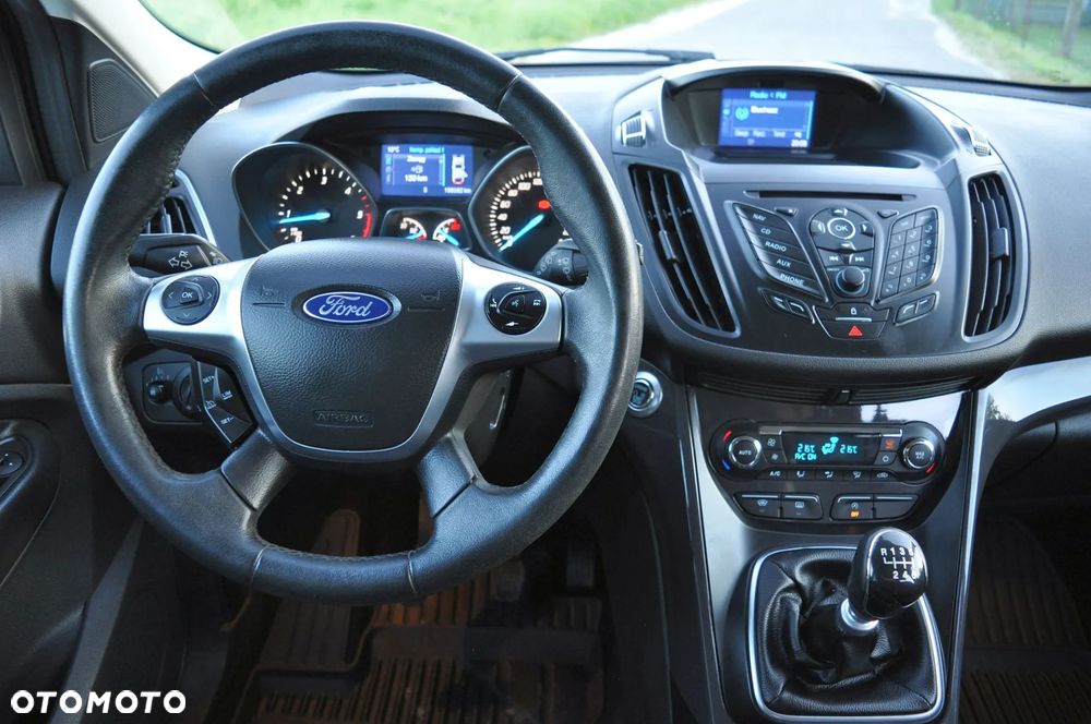 Ford Kuga 2.0 TDCi 2x4 Business Edition - 23