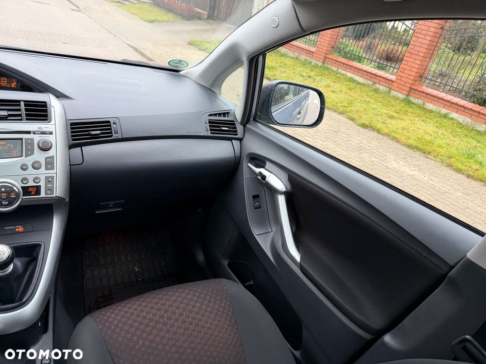 Toyota Verso 1.6 5-Sitzer Edition S+ - 23