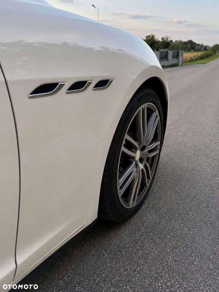 Maserati Ghibli Diesel - 8