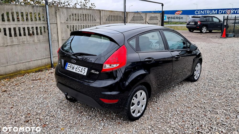 Ford Fiesta 1.25 Ambiente - 17