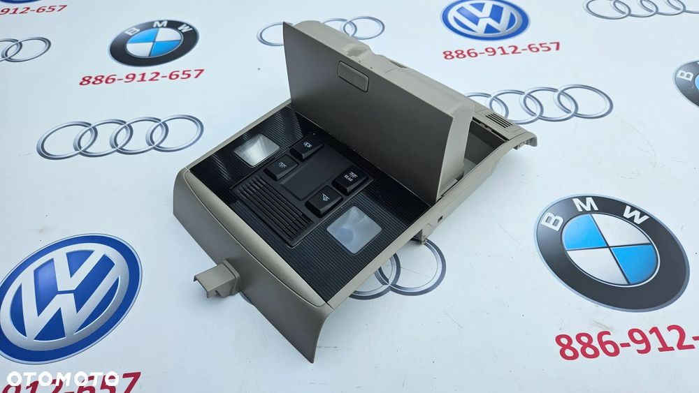 VW Golf 7 VII 5G Lampa podsufitki Podświetlenie kabiny kierowcy 5G0868837 - 2