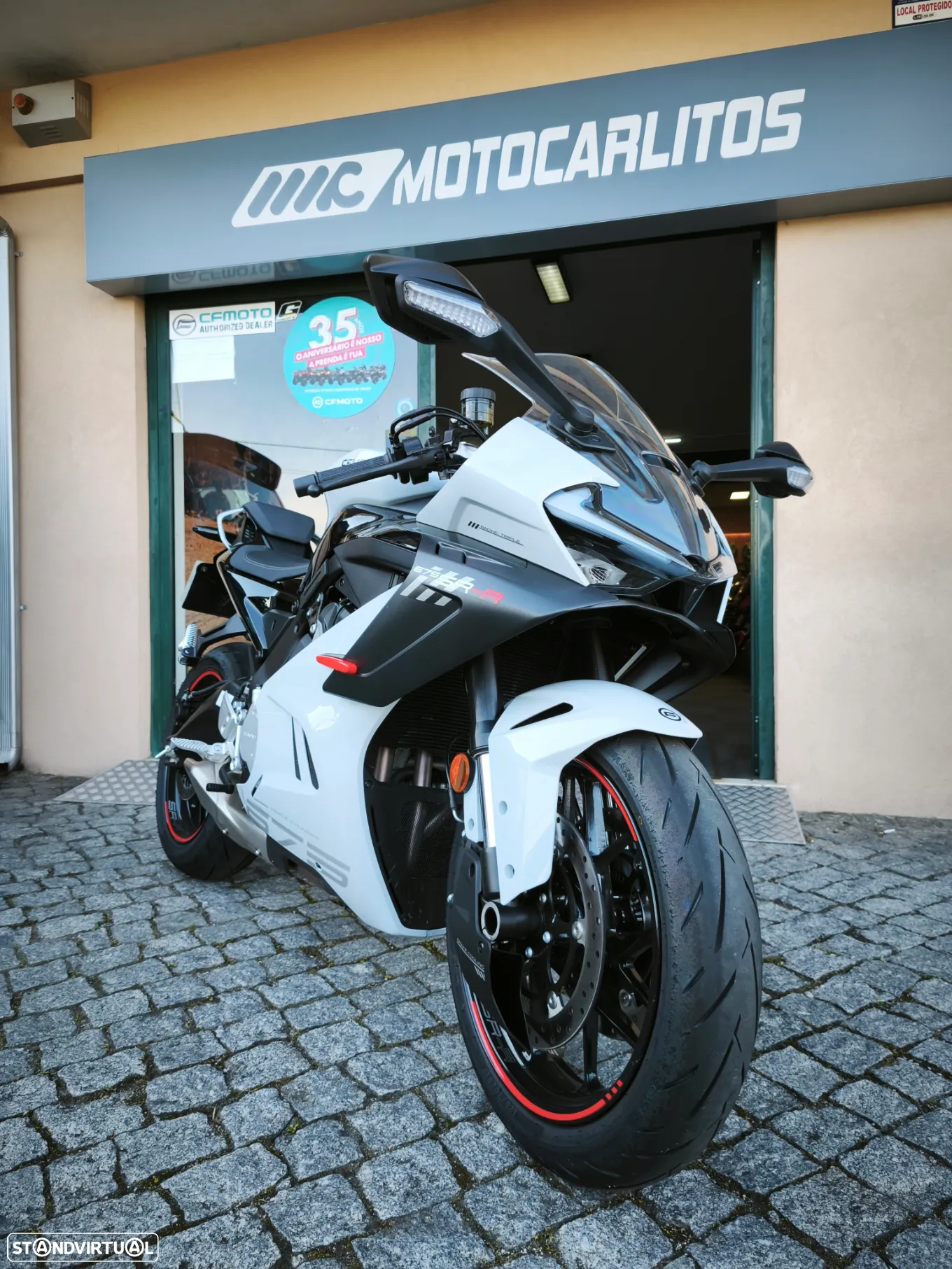 CF Moto 675SR-R Nova 2025 - 13
