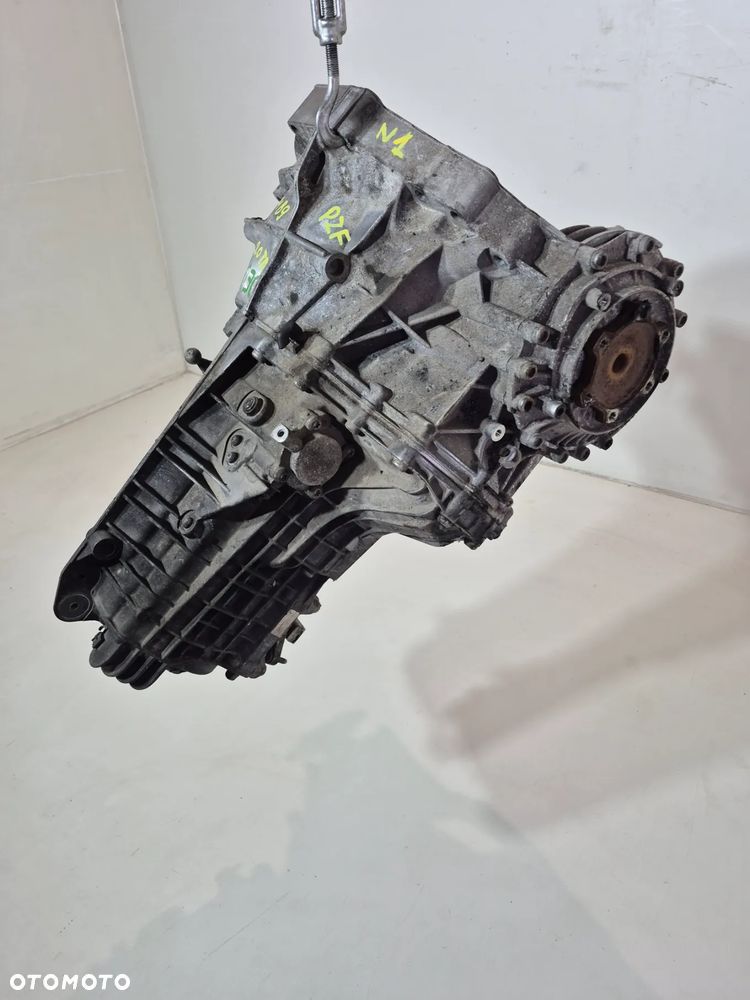 SKRZYNIA BIEGÓW AUDI A4 B9 A5 8W 2.0 TDI PZF - 4
