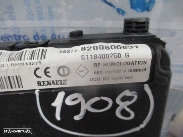 Centralina 8200601334  8200631560  8200606831  8200455424G  8200125077  RENAULT GRAND SCENIC 2 FASE 2 2007 1.9DCI 130CV 5P CINZA ORIGINAL - 8