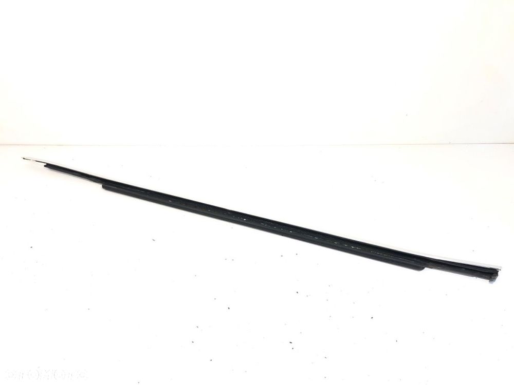 LISTWA ZGARNIAJĄCA PRZÓD LEWY  BMW 5 (G30, F90) 2016 - 2022 530 e Plug-in-Hybrid 135 kW [184 KM] - 3