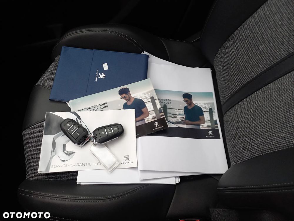 Peugeot 5008 BlueHDI 130 Allure Business-Paket - 40
