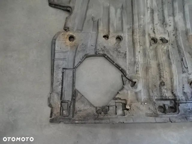 DYWAN PODŁOGA WYKŁADZINA LDV MAXUS NR184 - 11