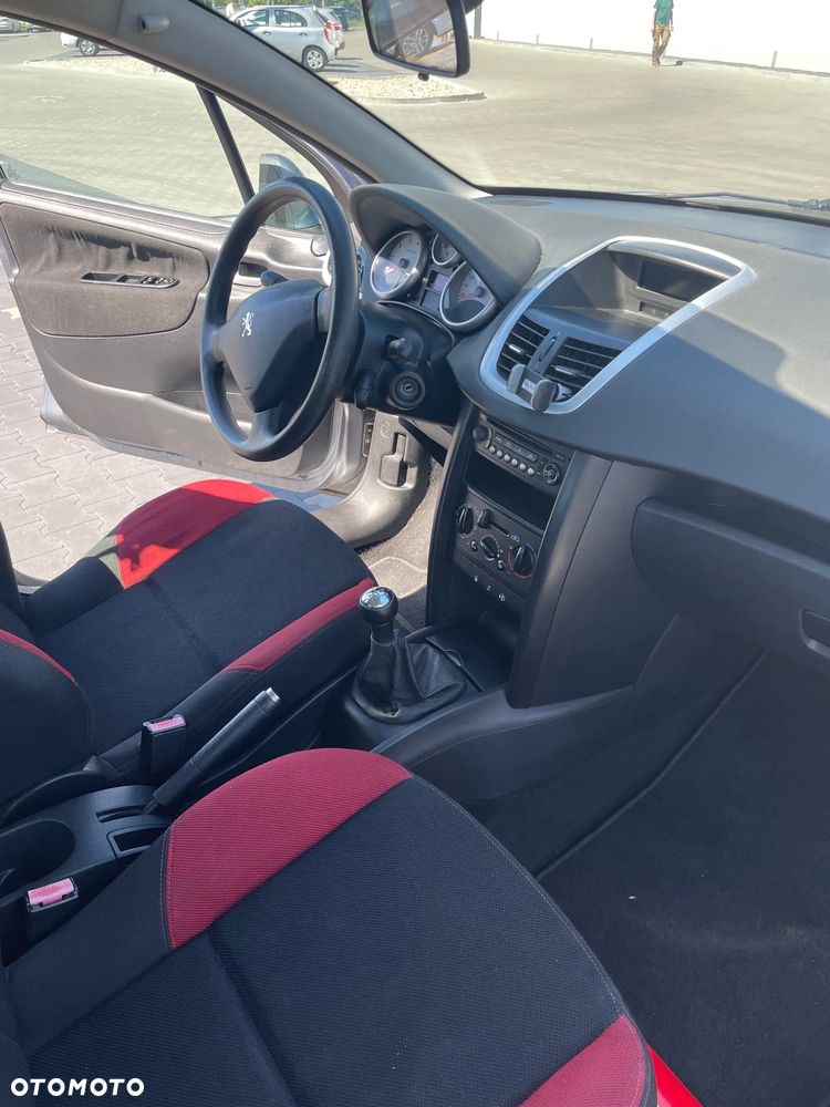 Peugeot 207 1.4 Trendy nICE - 5
