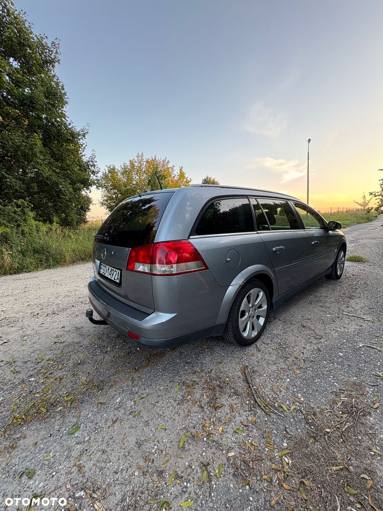 Opel Vectra - 2