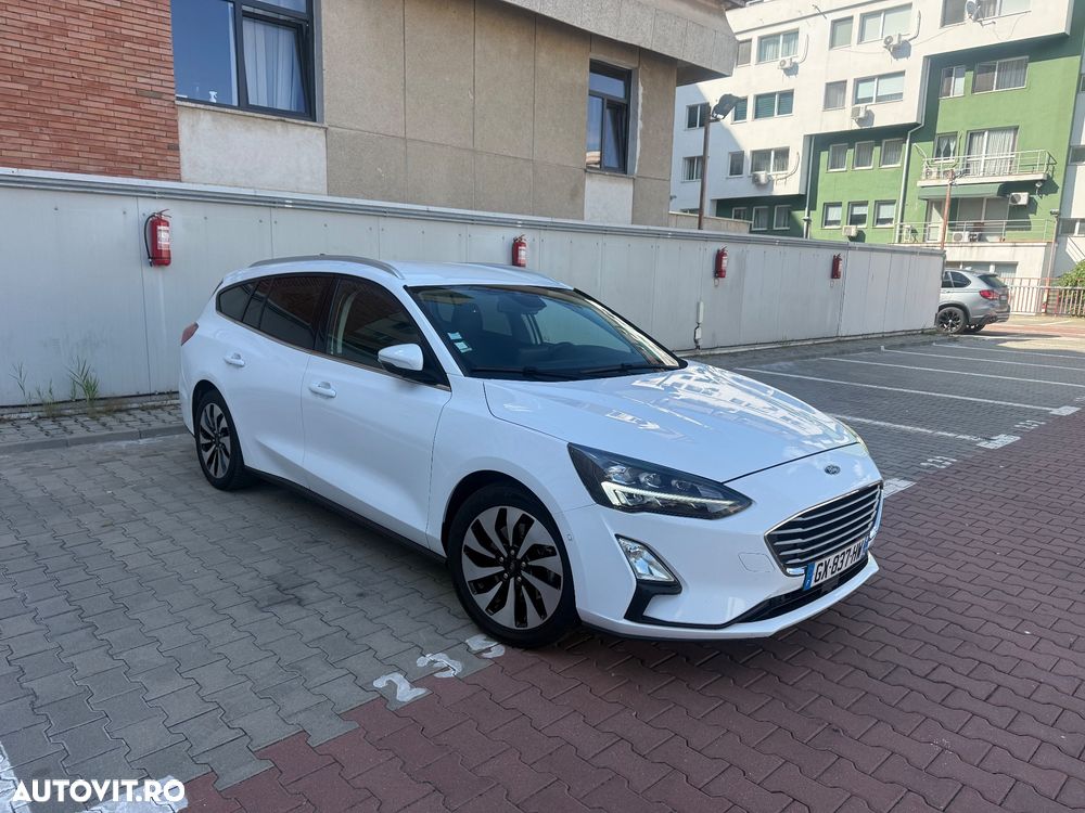 Ford Focus 1.5 EcoBlue Start-Stopp-System Aut. TITANIUM - 6