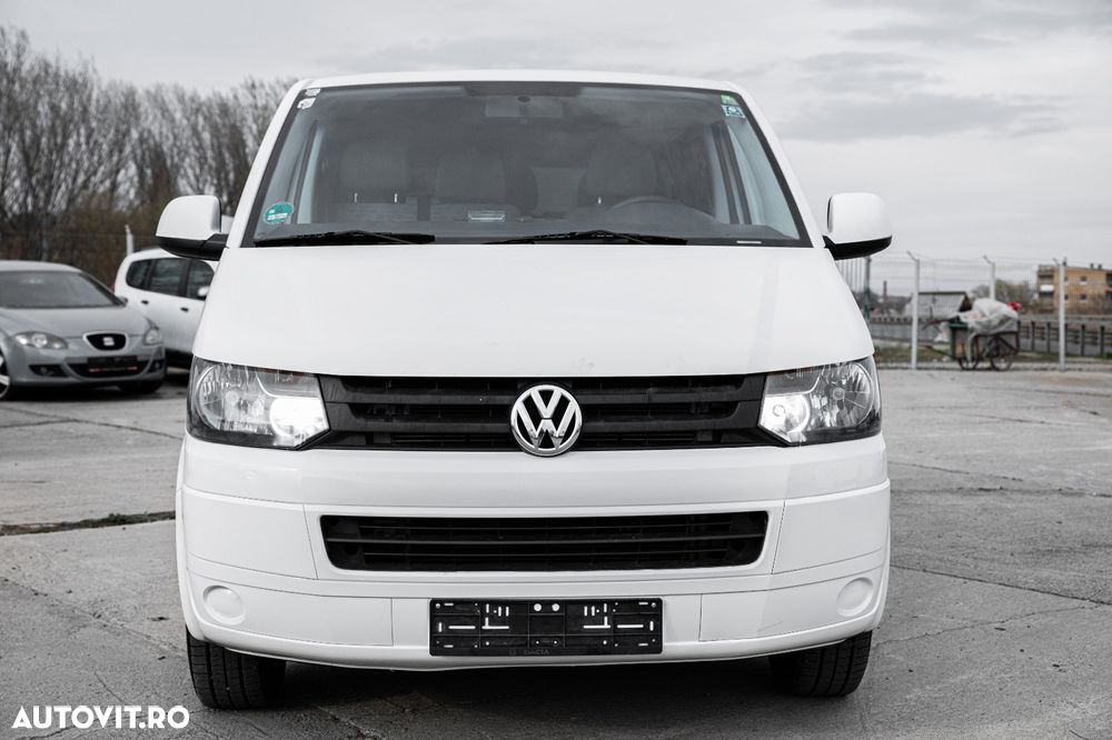 Volkswagen Caravelle - 3