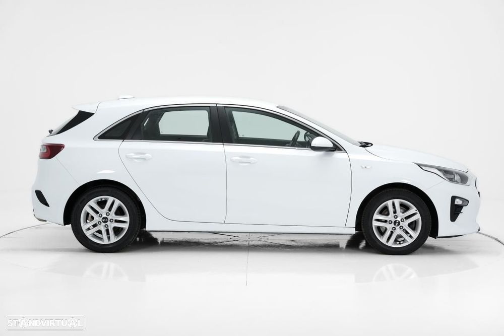 Kia Ceed 1.0 T-GDI Urban - 2
