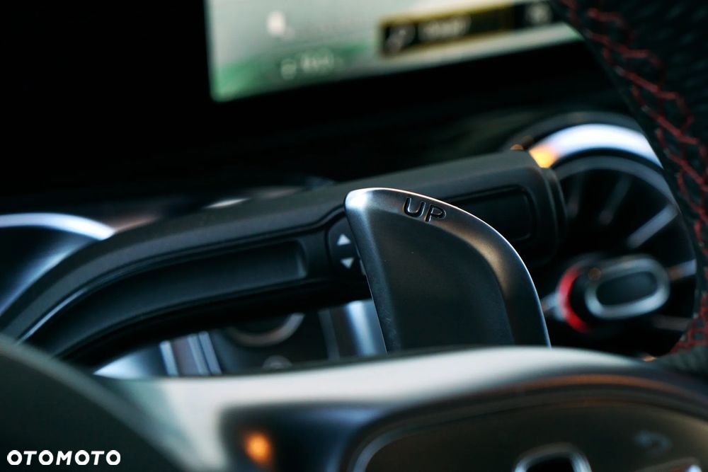 Mercedes-Benz GLB AMG 35 4-Matic - 24
