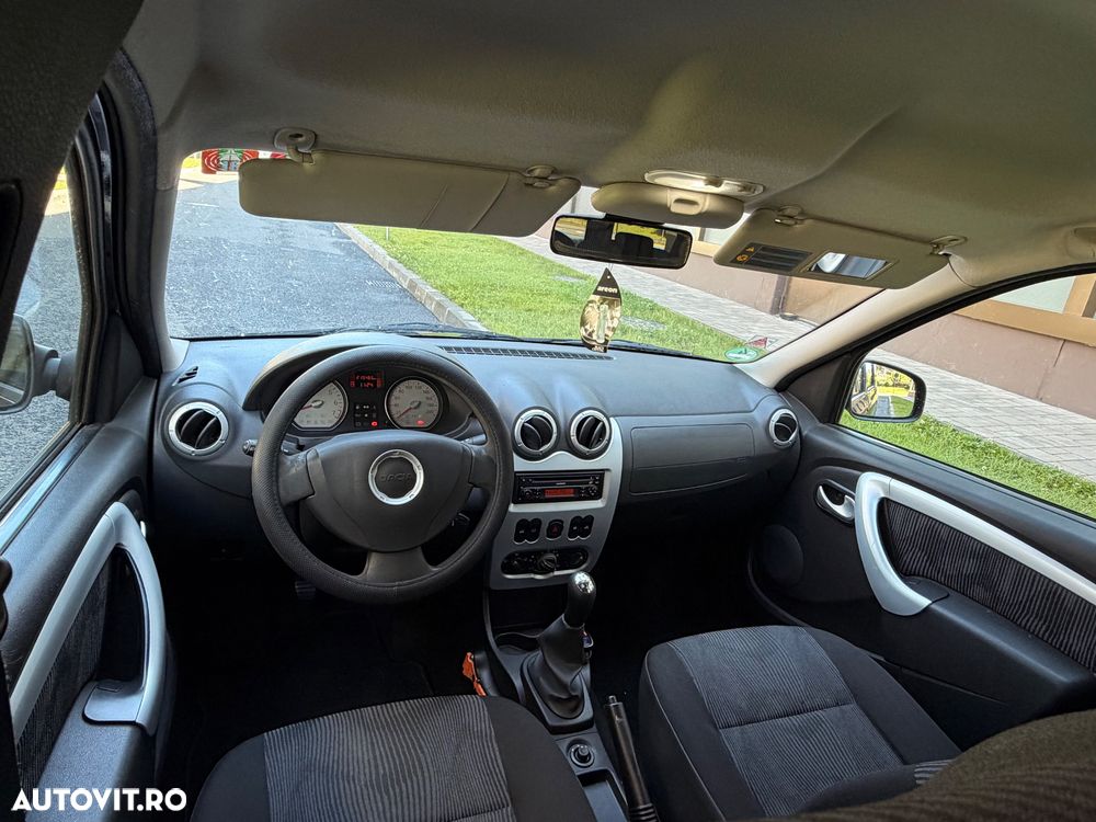Dacia Logan MCV K90 1.6 16v Laureate - 27