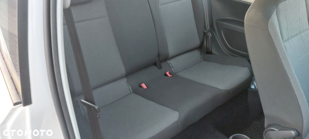 Volkswagen up! BlueMotion Technology move - 8