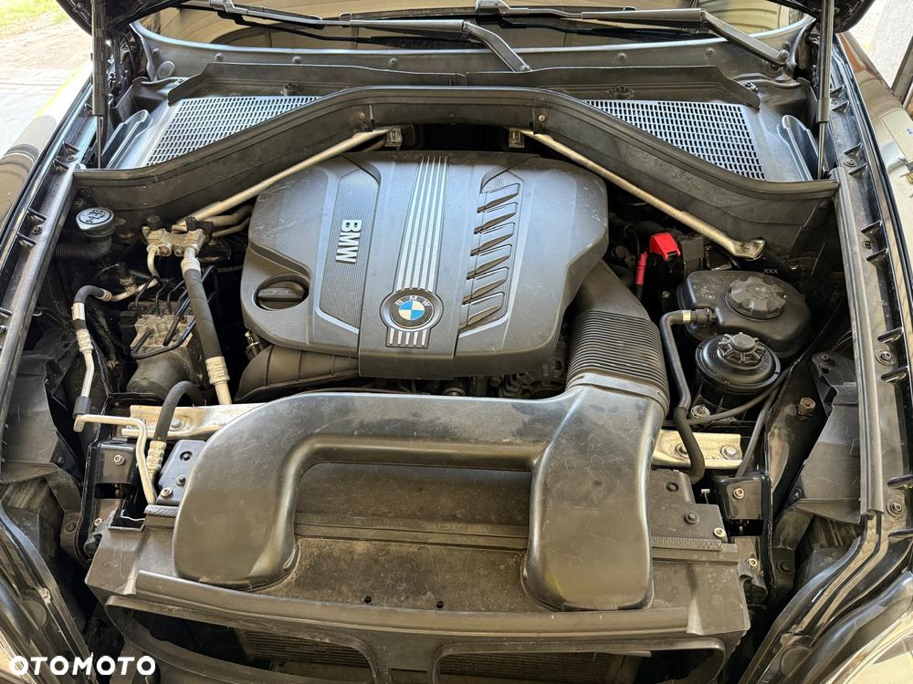 BMW X6 - 22