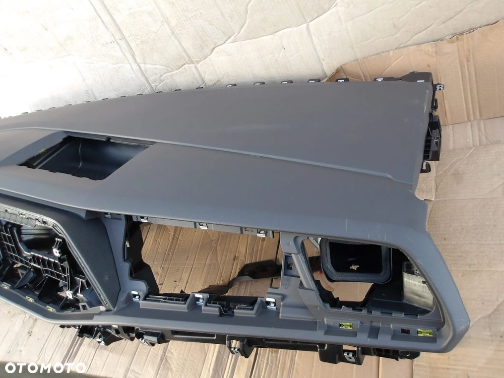 DESKA KONSOLA VW T7 7T1857003M - 7