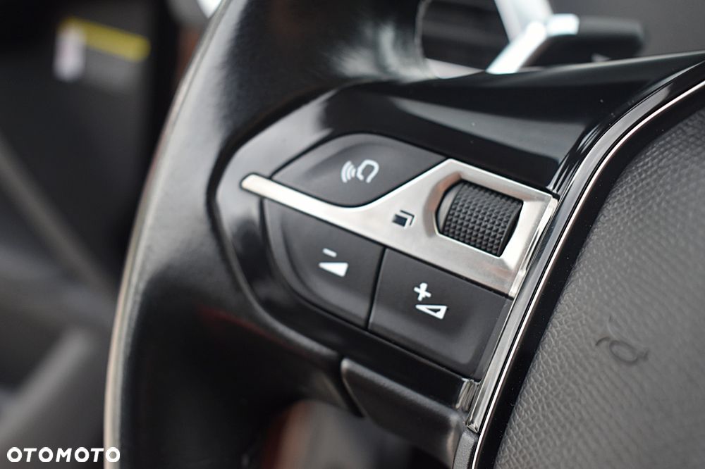 Peugeot 3008 BlueHDi 120 EAT6 Stop & Start Allure - 31