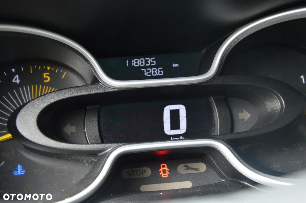 Renault Trafic - 31