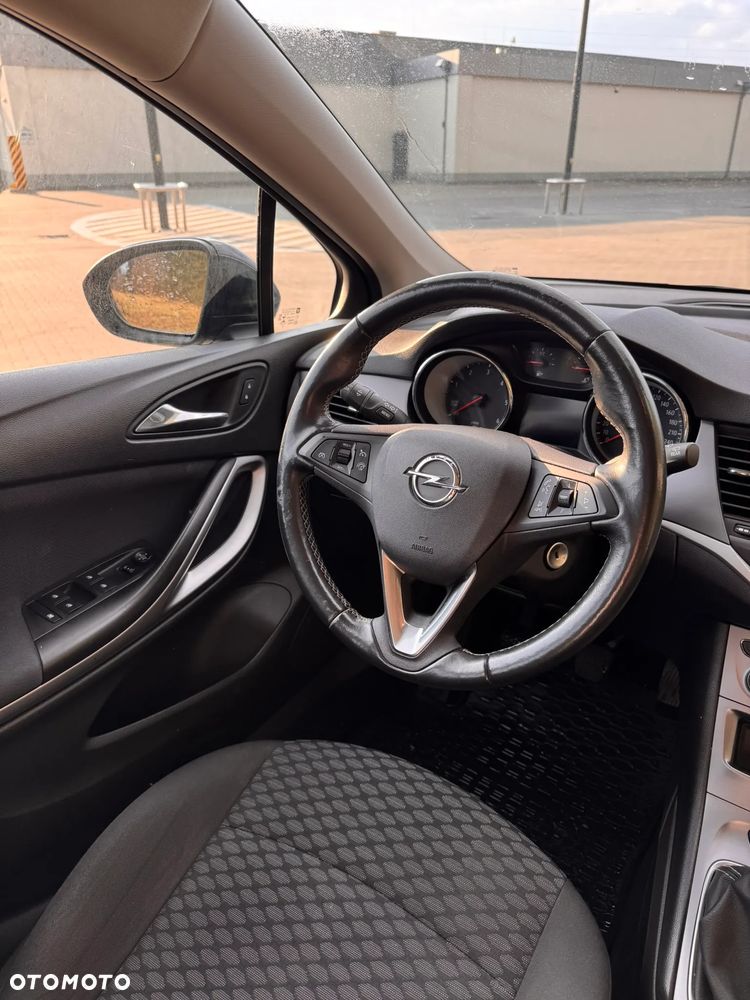 Opel Astra 1.6 CDTI Dynamic S&S - 13