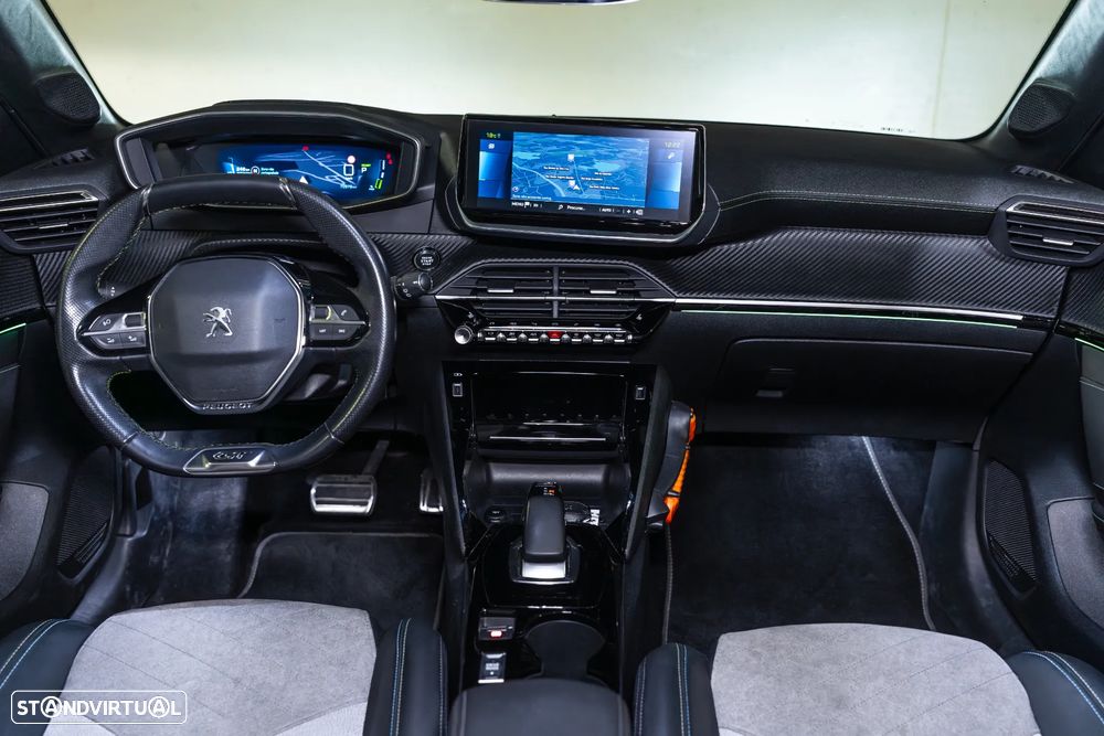 Peugeot e-208 GT Pack - 11