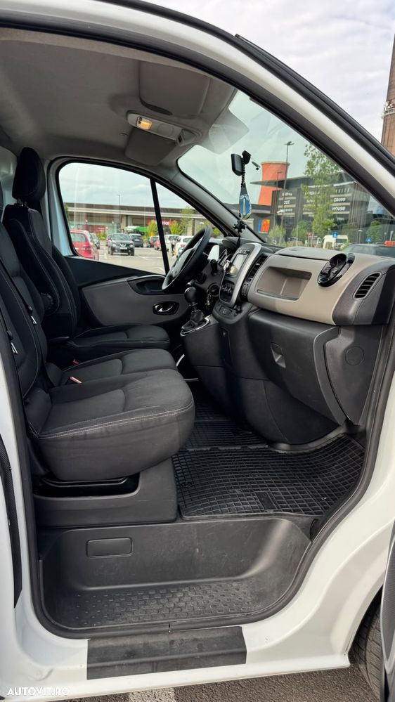 Renault Trafic - 8