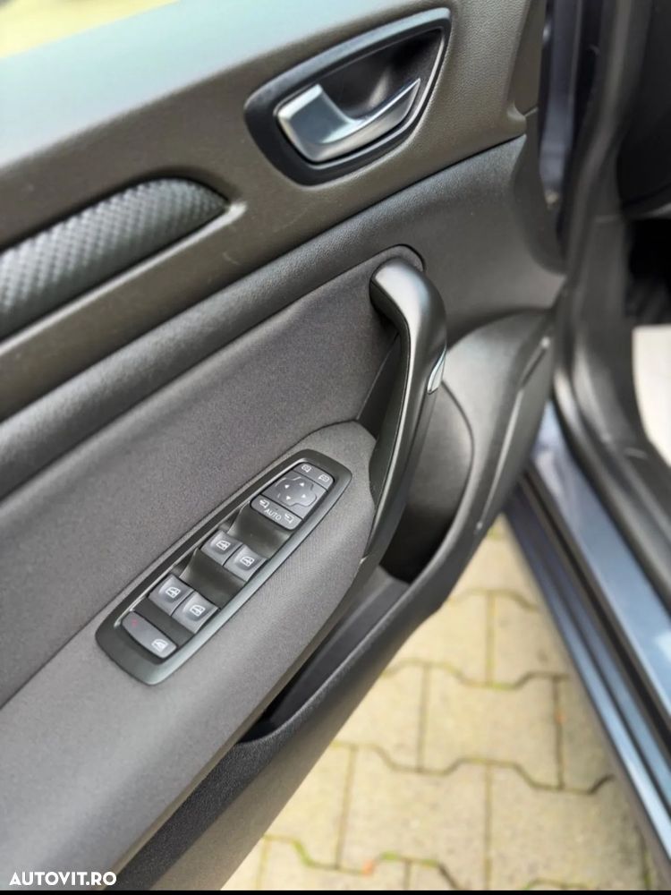 Renault Megane ENERGY dCi 110 BUSINESS - 6
