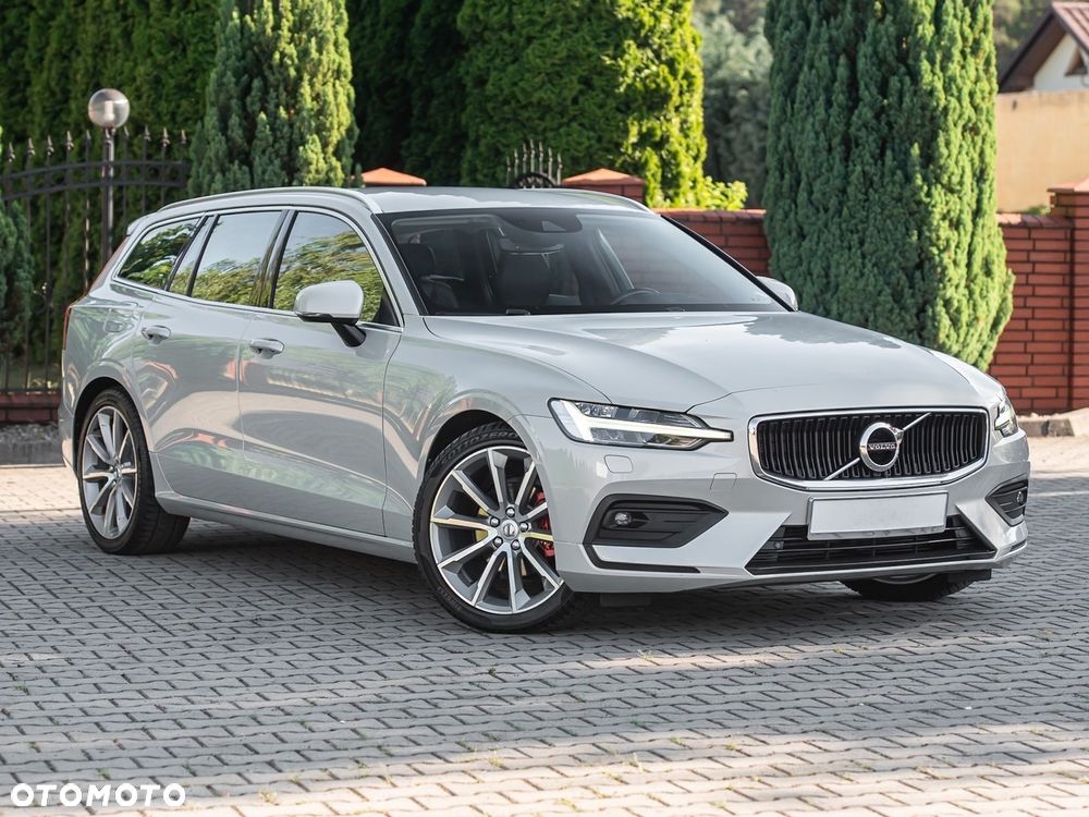 Volvo V60 D4 AWD Geartronic Momentum - 3