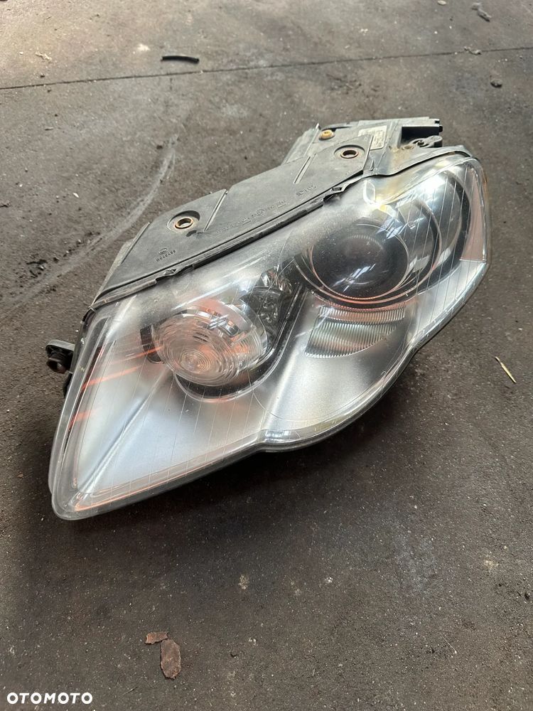 VW PASSAT B6 LAMPA LEWA PRZEDNIA BI XENON VALEO EUROPA