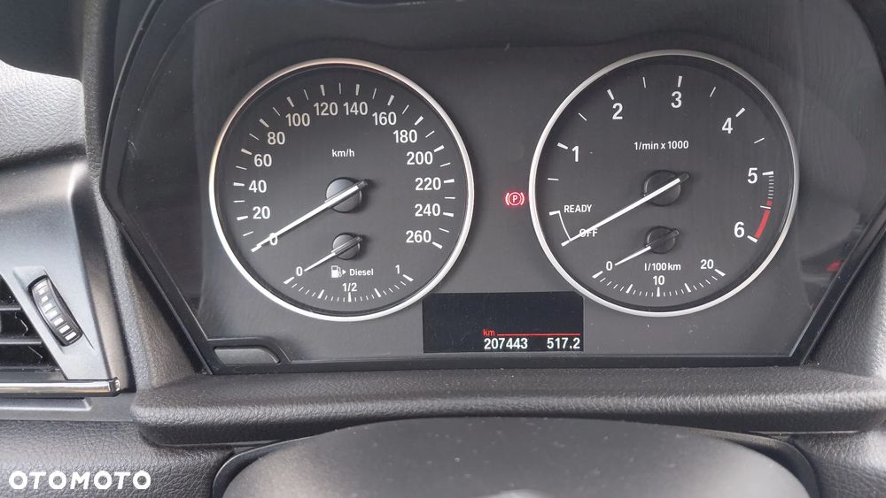 BMW Seria 2 216d GT - 10